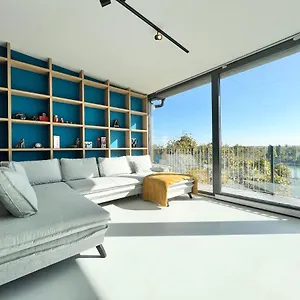  Apartman Danube Luxury
